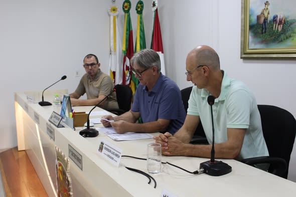ASFALTO DA HILLESHEIM APROVADO NA CÂMARA